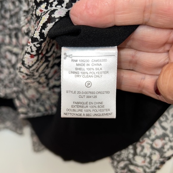 Joie Tobey Dress Boho Midi Floral Ruffle Size Large Black, White, Red NWOT - Picture 13 of 16